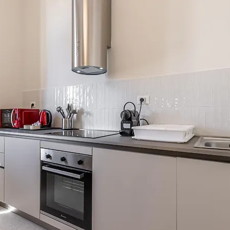 شقة Cortivo House - Silva 45 Next To Metro Lotto